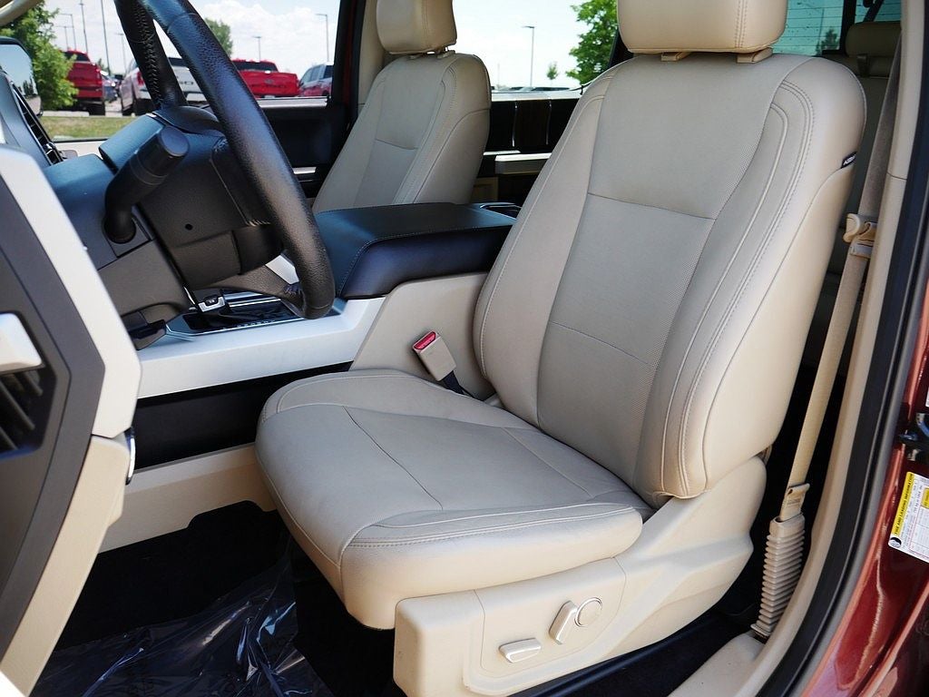 2015 Ford F-150 Lariat CREW 5.0 LONG BED