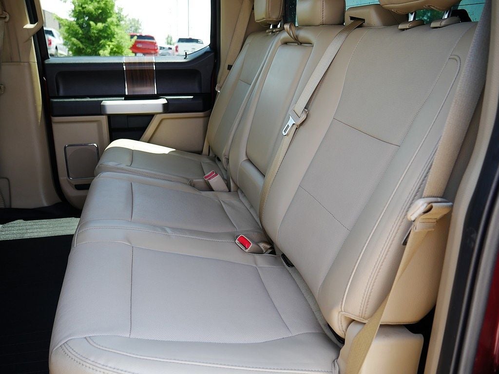 2015 Ford F-150 Lariat CREW 5.0 LONG BED