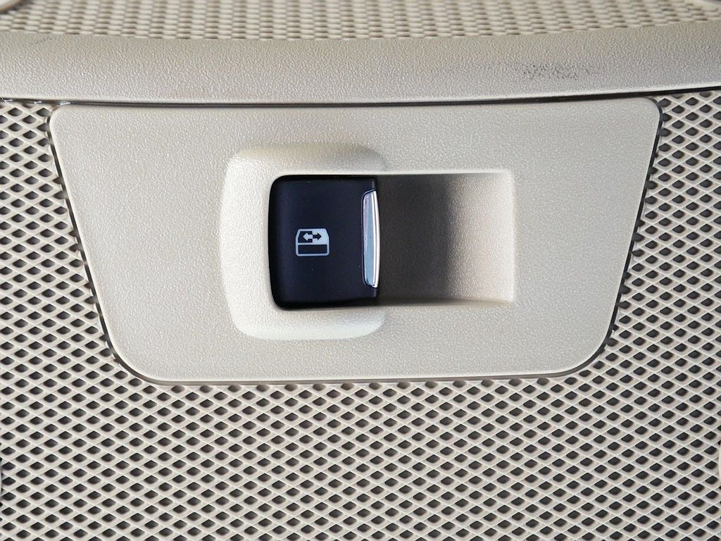 2015 Ford F-150 Lariat CREW 5.0 LONG BED