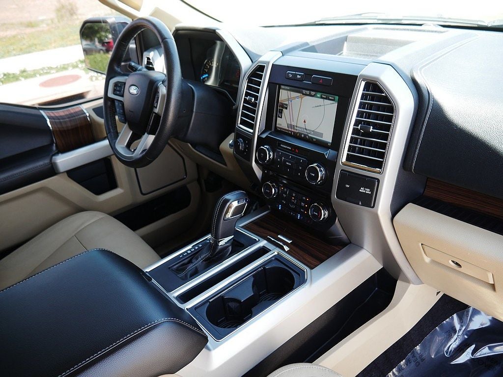 2015 Ford F-150 Lariat CREW 5.0 LONG BED