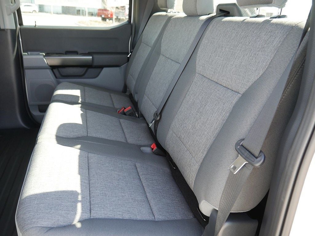 2025 Ford F-150 XL CREW 4WD
