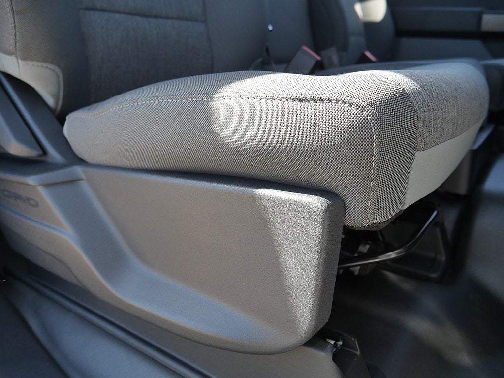 2025 Ford F-150 XL CREW 4WD