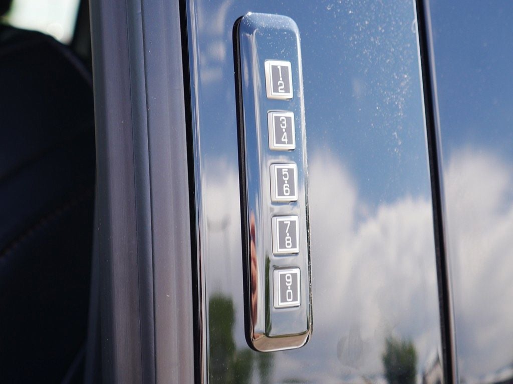 2023 Ford F-150 Raptor CREW 4WD