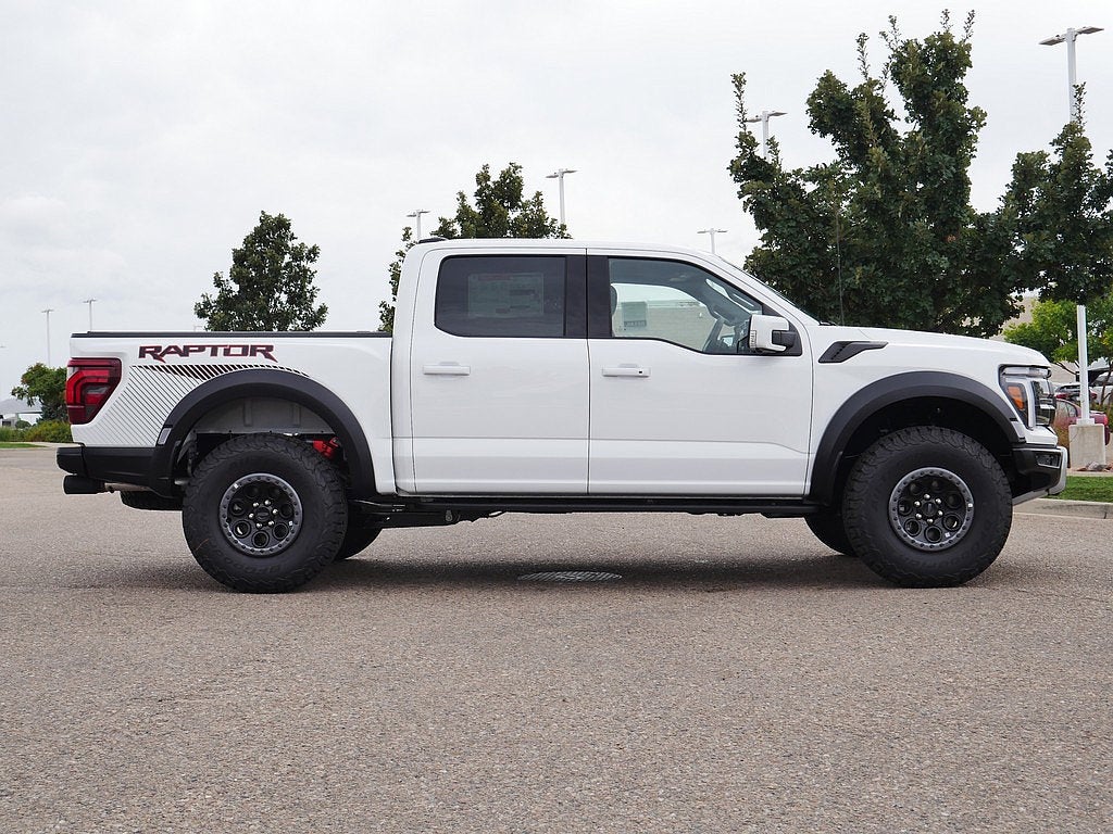 2026 Ford F-150 Raptor CREW 4WD