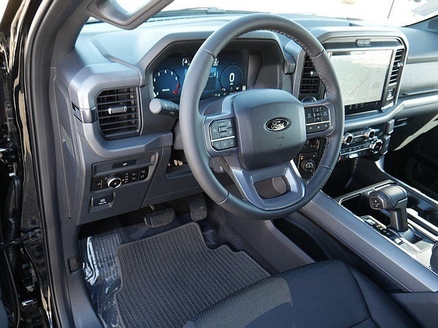 2026 Ford F-150 XLT CREW 4WD