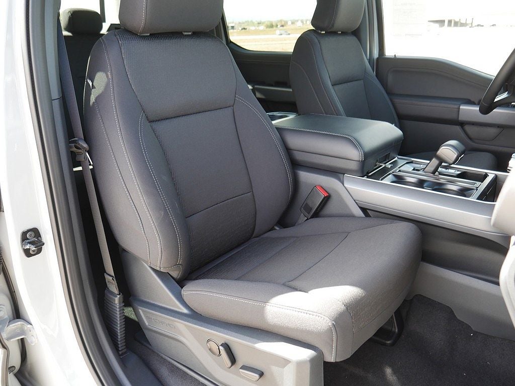 2026 Ford F-150 XLT CREW 4WD