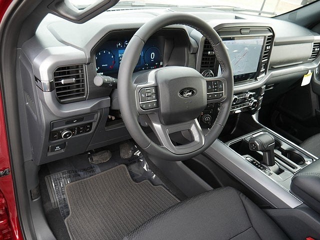 2026 Ford F-150 XLT CREW 4WD