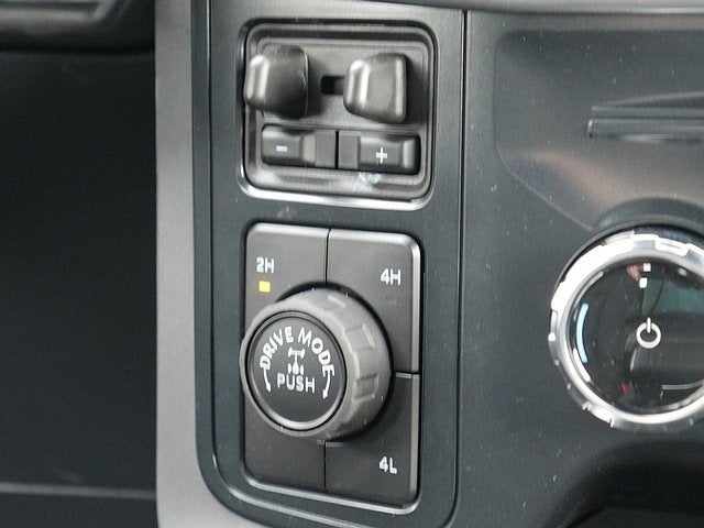 2026 Ford F-150 XLT CREW 4WD