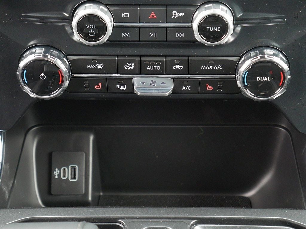 2026 Ford F-150 XLT CREW 4WD