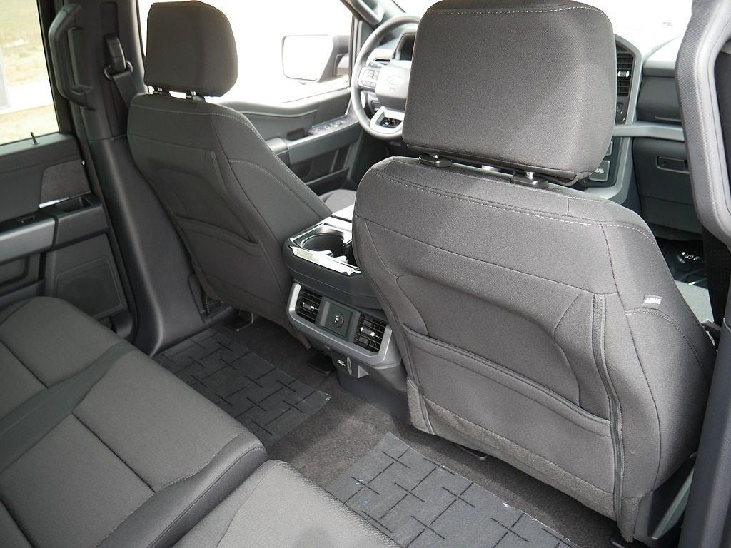 2026 Ford F-150 XLT CREW 4WD