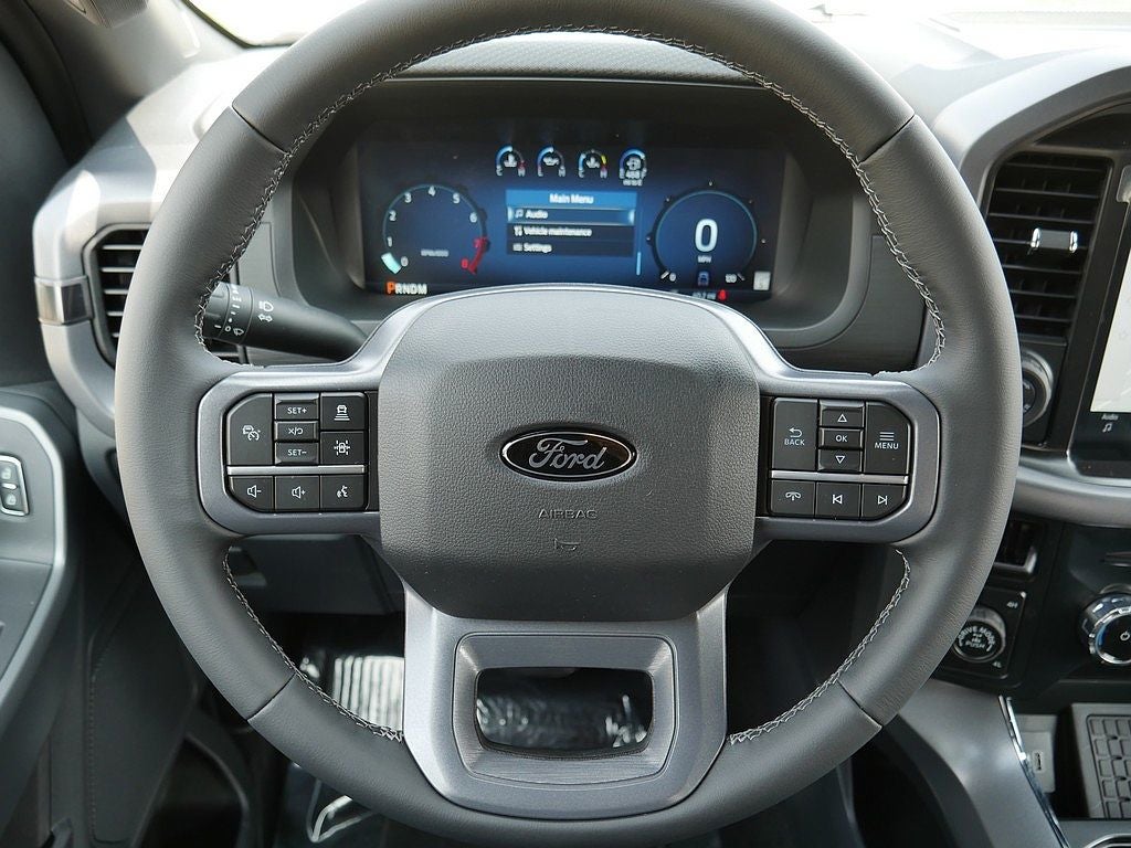 2026 Ford F-150 XLT CREW 4WD