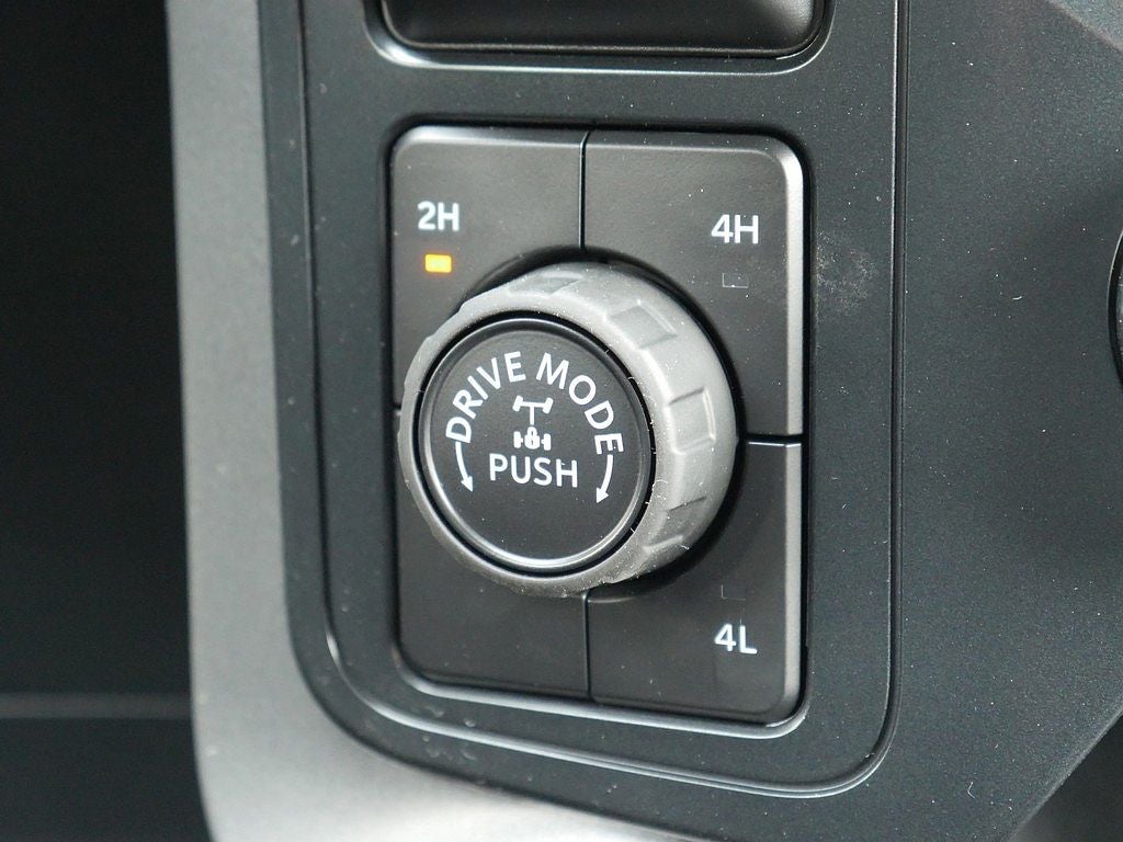 2026 Ford F-150 XLT CREW 4WD