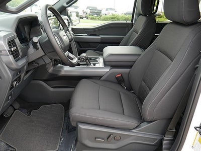 2025 Ford F-150 XLT CREW 4WD