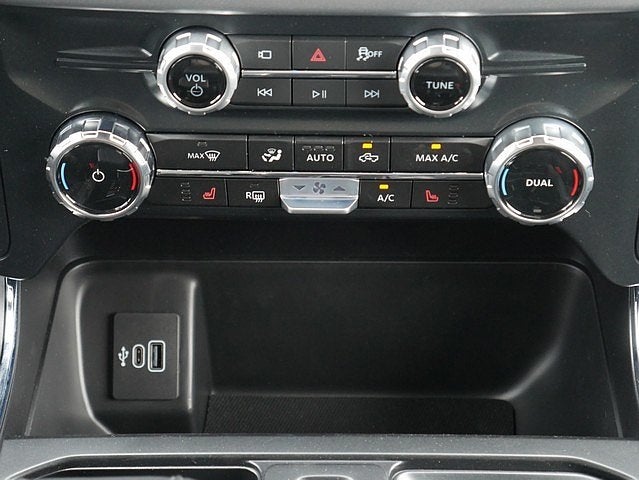 2025 Ford F-150 XLT CREW 4WD