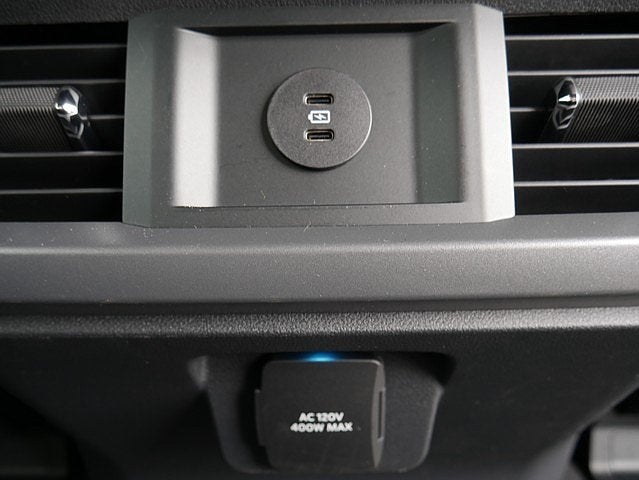 2025 Ford F-150 XLT CREW 4WD