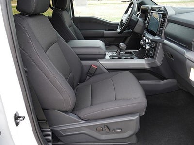 2025 Ford F-150 XLT CREW 4WD