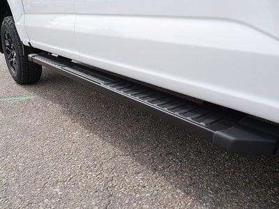 2025 Ford F-150 XLT CREW 4WD