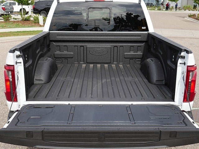 2025 Ford F-150 XLT CREW 4WD