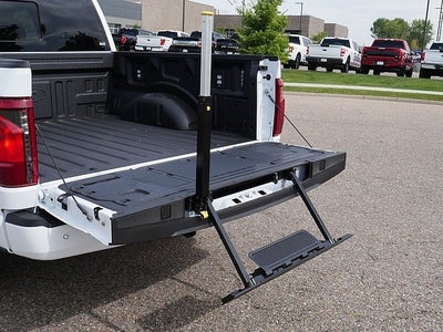 2025 Ford F-150 XLT CREW 4WD