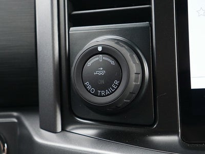 2025 Ford F-150 XLT CREW 4WD