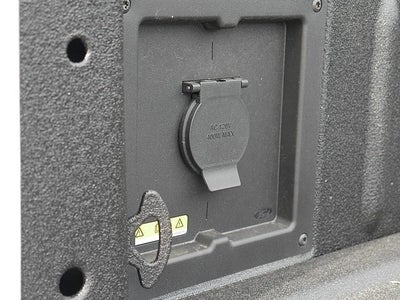 2025 Ford F-150 XLT CREW 4WD