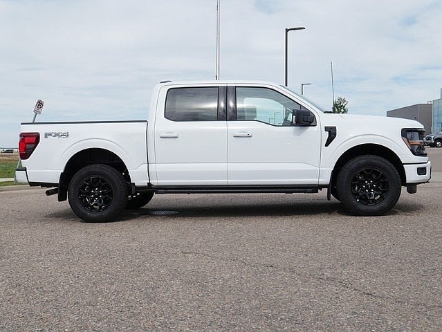2025 Ford F-150 XLT CREW 4WD