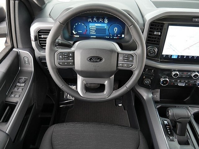 2026 Ford F-150 XLT CREW 4WD