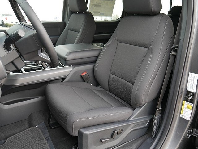 2026 Ford F-150 XLT CREW 4WD