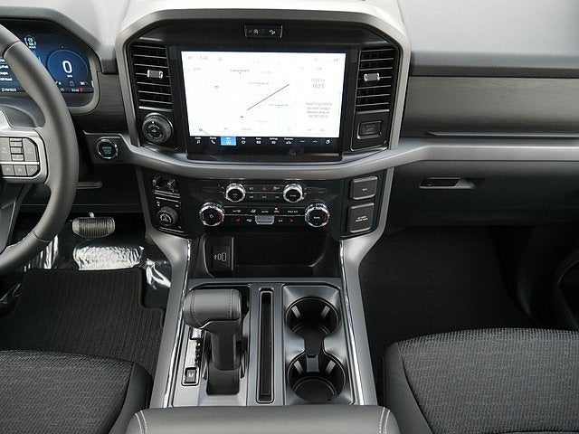 2026 Ford F-150 XLT CREW 4WD