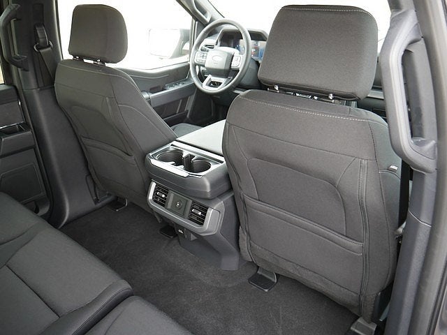 2026 Ford F-150 XLT CREW 4WD