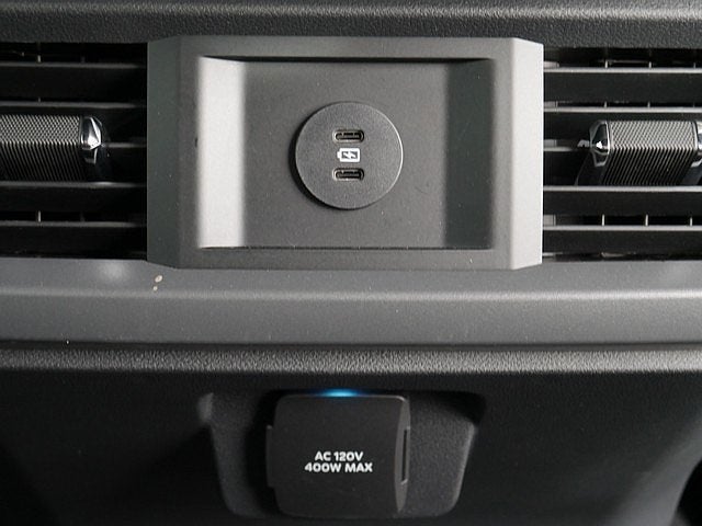 2026 Ford F-150 XLT CREW 4WD