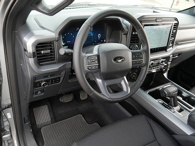 2026 Ford F-150 XLT CREW 4WD