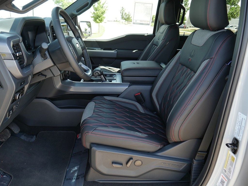 2026 Ford F-150 XLT BLACK WIDOW 4WD