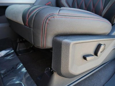 2026 Ford F-150 XLT BLACK WIDOW 4WD