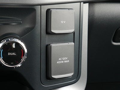 2025 Ford F-150 XLT CREW 4WD