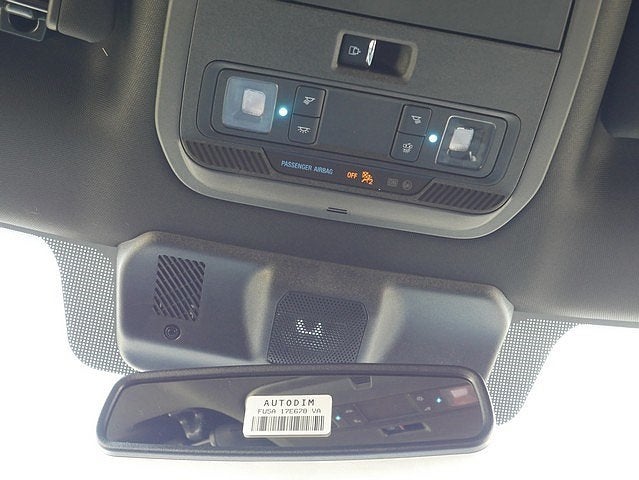 2025 Ford F-150 XLT CREW 4WD