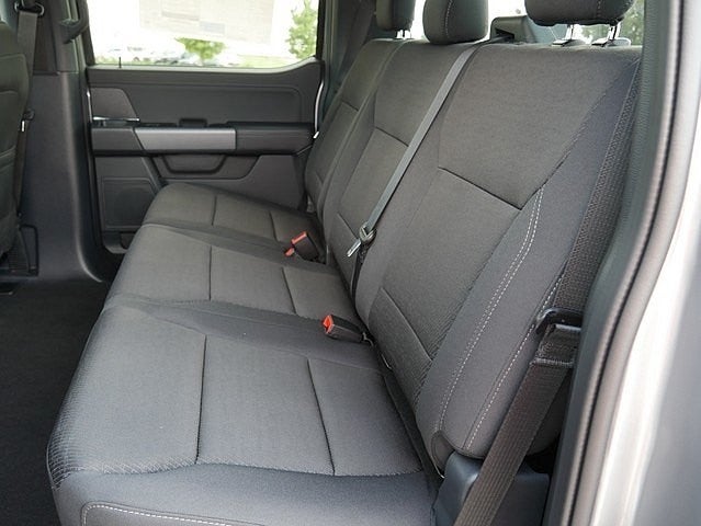 2025 Ford F-150 XLT CREW 4WD