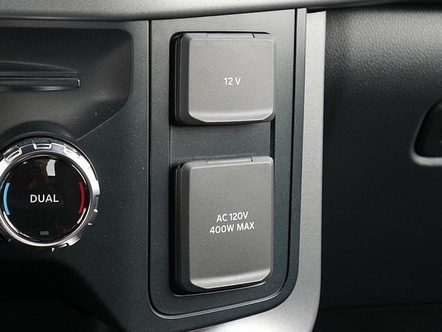 2025 Ford F-150 XLT CREW 4WD