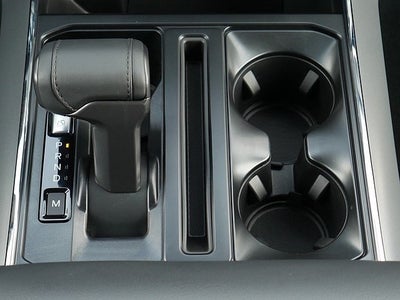 2025 Ford F-150 XLT CREW 4WD