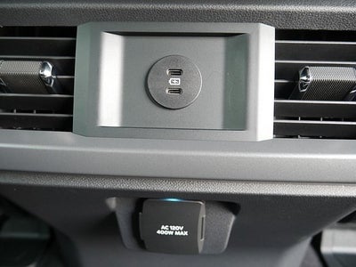 2025 Ford F-150 XLT CREW 4WD