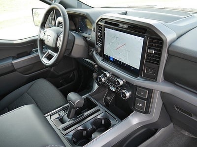 2025 Ford F-150 XLT CREW 4WD