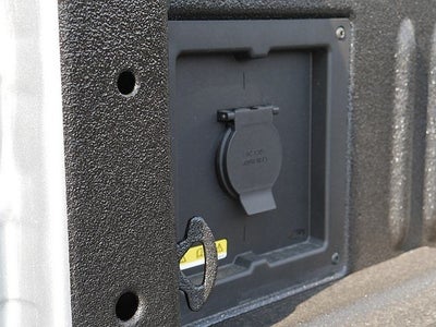 2025 Ford F-150 XLT CREW 4WD