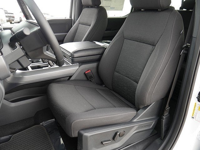 2026 Ford F-150 XLT CREW 4WD