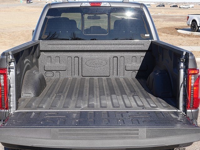 2026 Ford F-150 XLT CREW 4WD