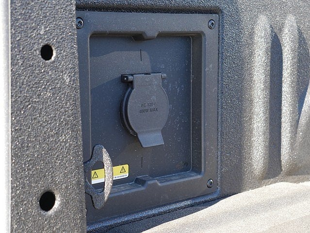 2026 Ford F-150 XLT CREW 4WD