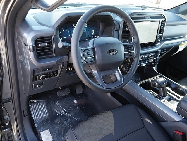 2026 Ford F-150 XLT CREW 4WD