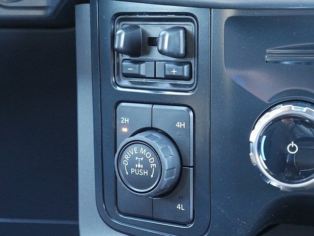 2026 Ford F-150 XLT CREW 4WD