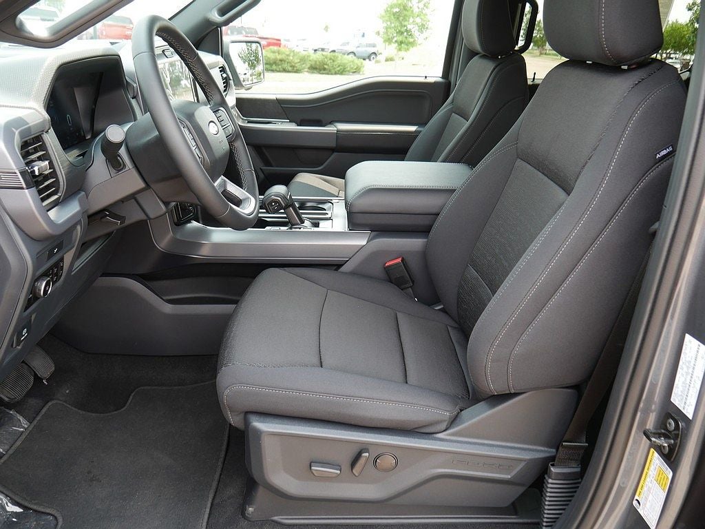 2026 Ford F-150 XLT CREW 4WD