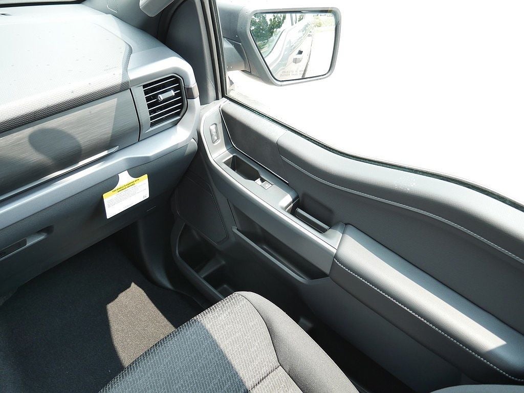 2026 Ford F-150 XLT CREW 4WD