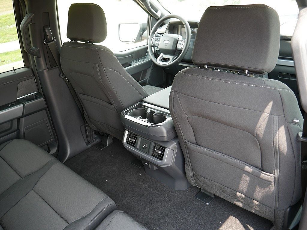 2026 Ford F-150 XLT CREW 4WD